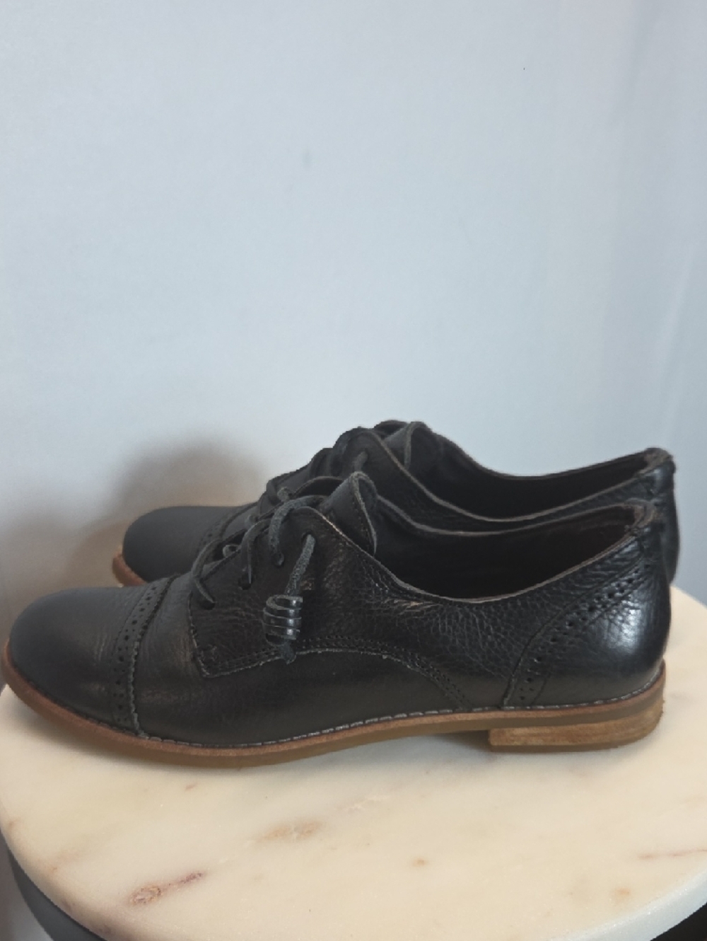 Black Leather Lace-Up Oxford Shoes Size 6.5 - Picture 5 of 8